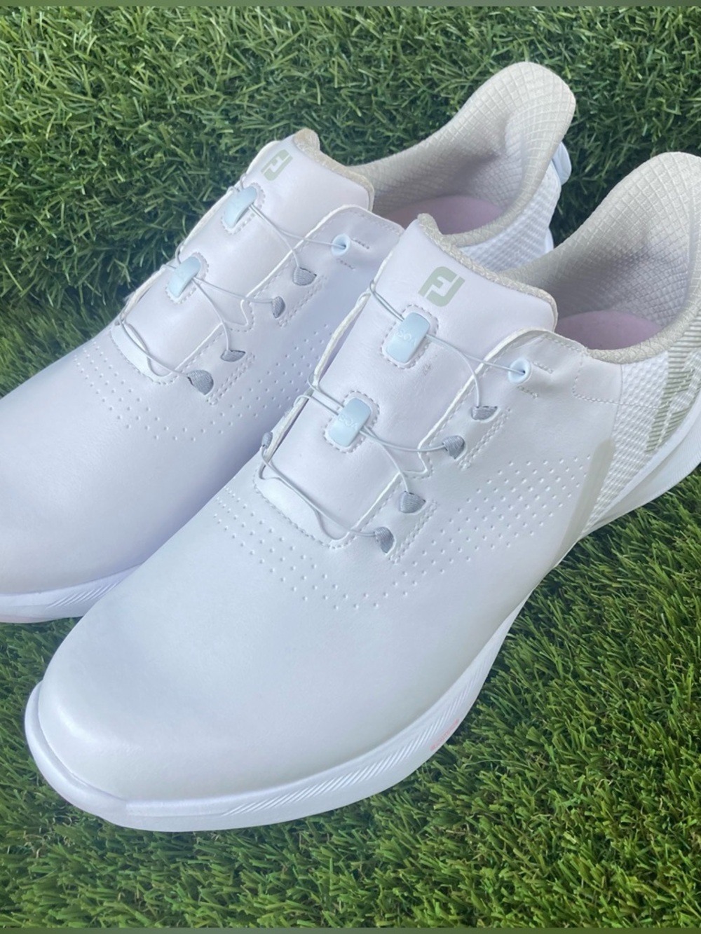 FootJoy Women’s White Athletic Golf Shoes with Light Blue Accents